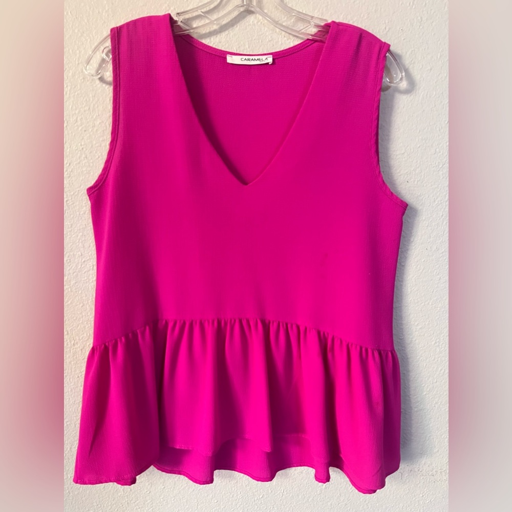 Sleeveless hot pink top